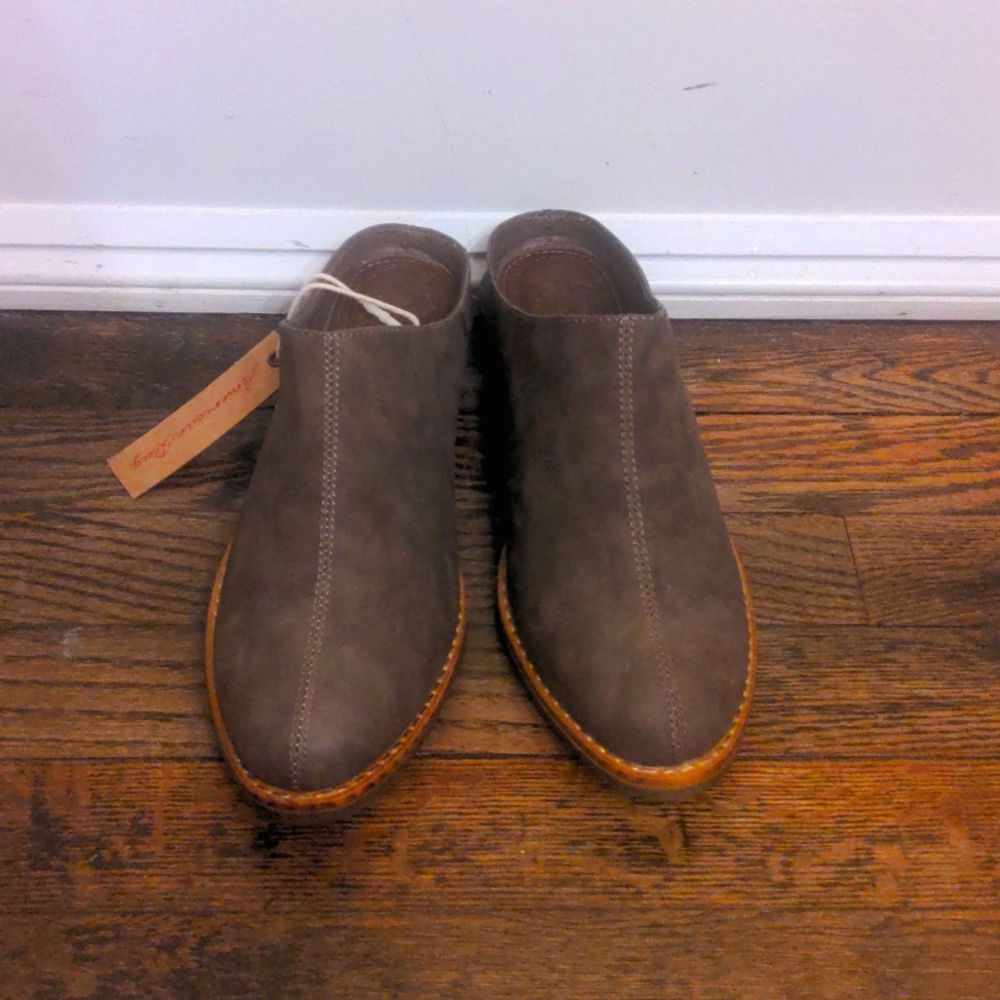 American Rag brown clogs, size 9